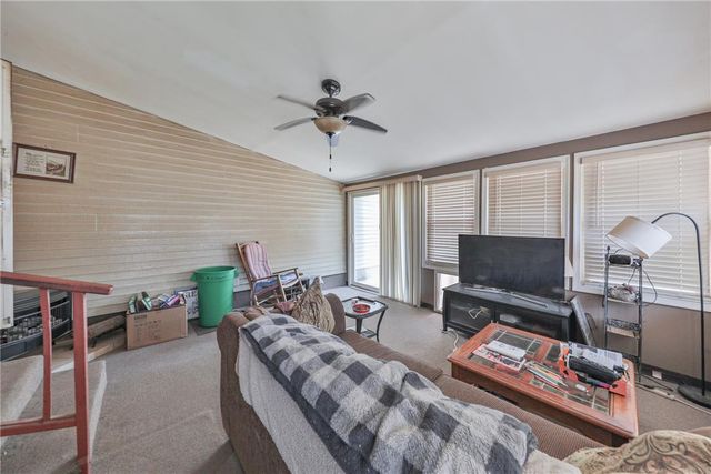 735 North Glenwood Street, Allentown City, PA 18104