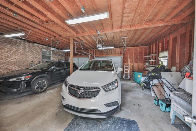 735 North Glenwood Street, Allentown City, PA 18104