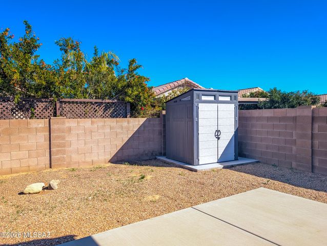 9028 N Arrington Drive, Tucson, AZ 85742