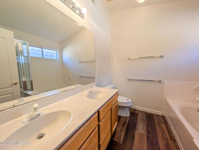 9028 N Arrington Drive, Tucson, AZ 85742