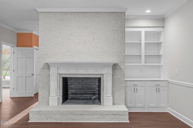 2204 Ridgefield Drive, Chapel Hill, NC 27517