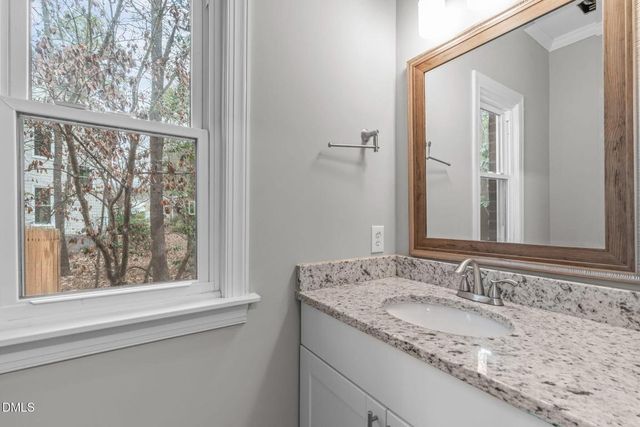 2204 Ridgefield Drive, Chapel Hill, NC 27517