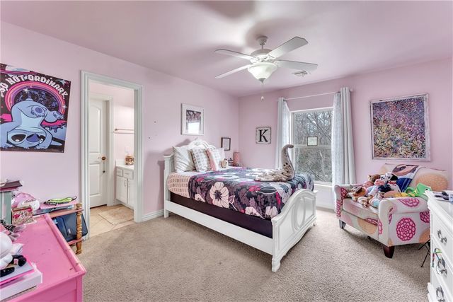 2678 Creekstone, Fayetteville, AR 72703