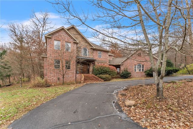 2678 Creekstone, Fayetteville, AR 72703