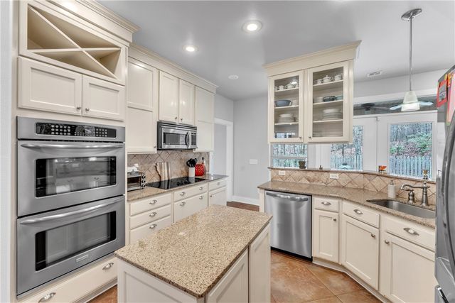 2678 Creekstone, Fayetteville, AR 72703