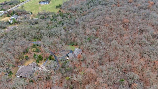 2678 Creekstone, Fayetteville, AR 72703