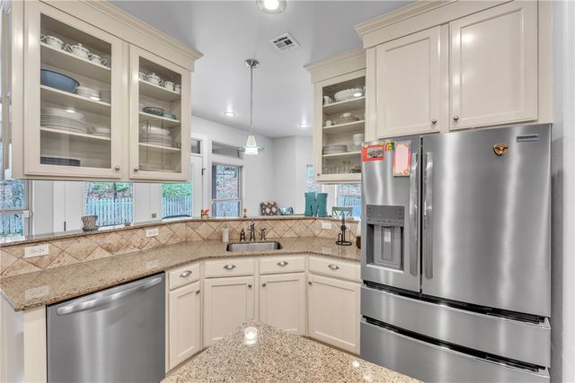 2678 Creekstone, Fayetteville, AR 72703