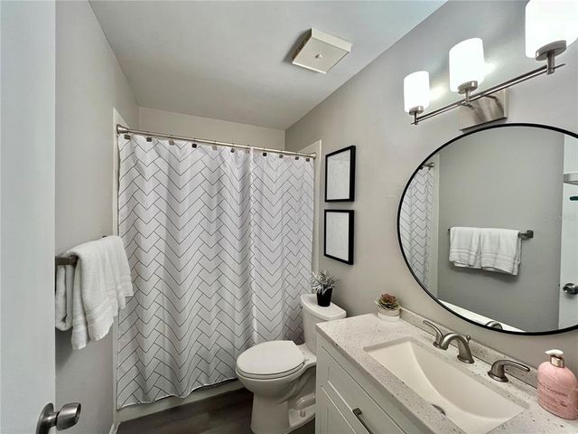 2045 HUNTERS GLEN DRIVE 526, Dunedin, FL 34698