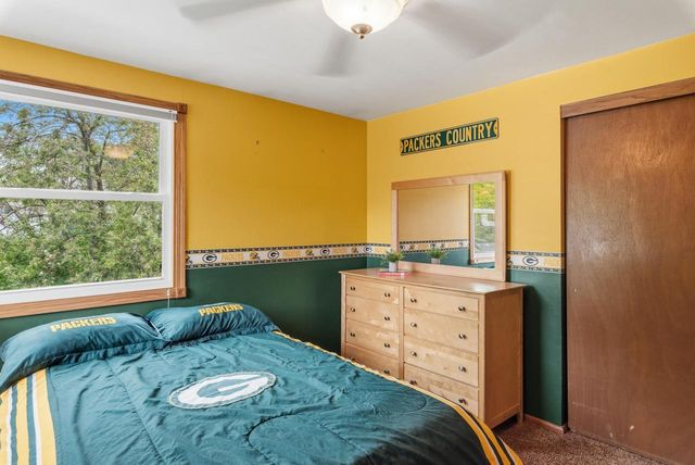 5922 Sycamore STREET, Greendale, WI 53129