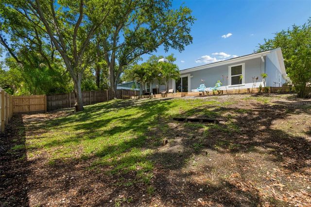 222 LOTUS DRIVE, Safety Harbor, FL 34695