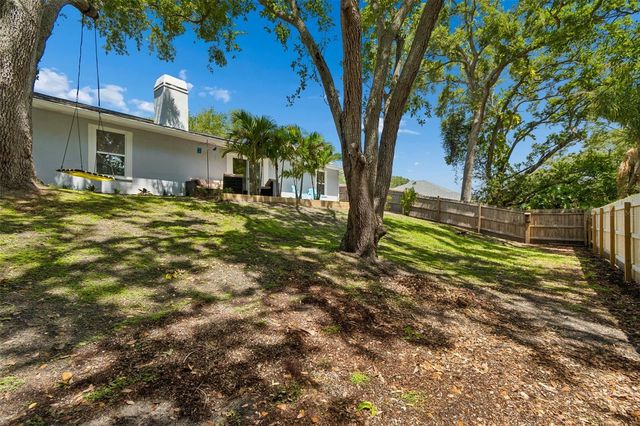 222 LOTUS DRIVE, Safety Harbor, FL 34695