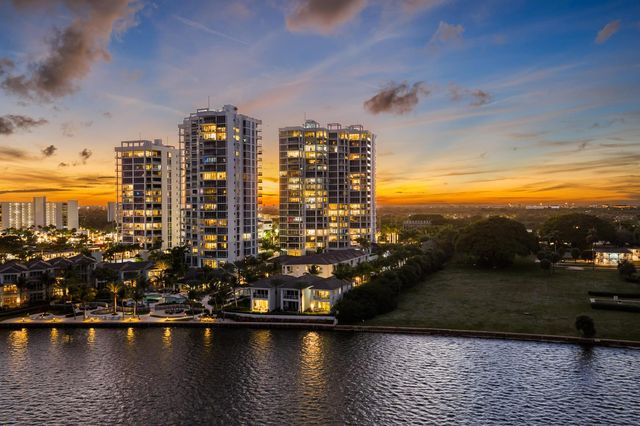 1 Water Club Way 603, North Palm Beach, FL 33408