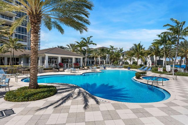 1 Water Club Way 603, North Palm Beach, FL 33408