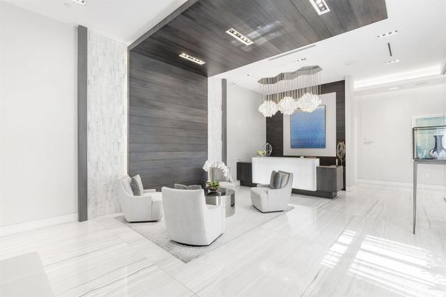 1 Water Club Way 603, North Palm Beach, FL 33408