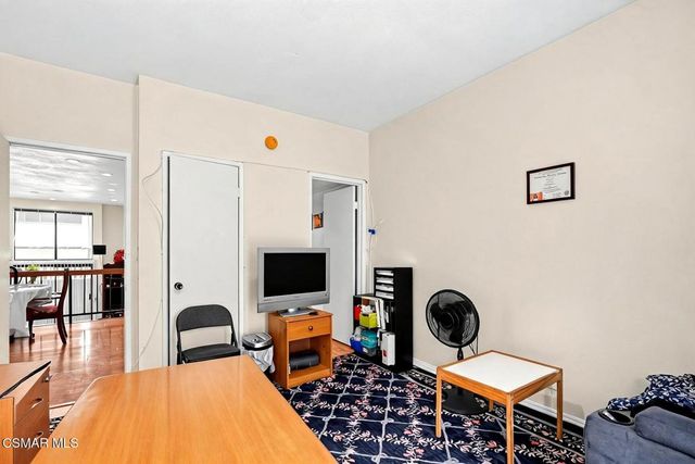 5307 Wilkinson Avenue 19b, Valley Village, CA 91607