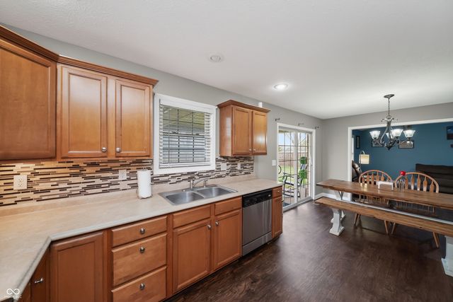 1839 Richards Drive, Seymour, IN 47274