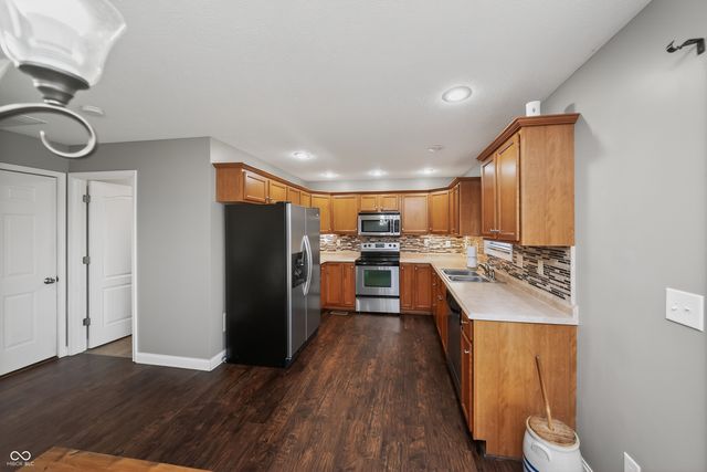 1839 Richards Drive, Seymour, IN 47274