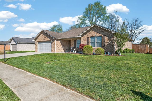 1839 Richards Drive, Seymour, IN 47274