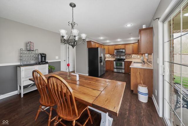 1839 Richards Drive, Seymour, IN 47274