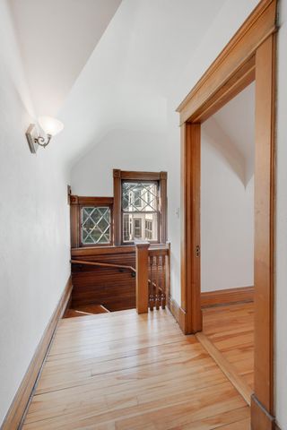 911 Lincoln Avenue CH, Saint Paul, MN 55105