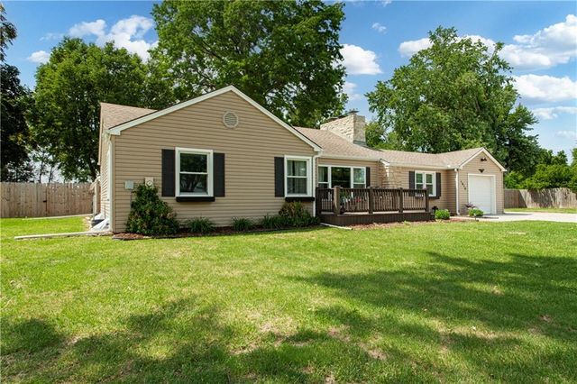 1916 James Downey Road, Independence, MO 64057
