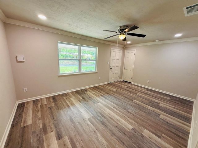 900 NW 39TH DRIVE, Gainesville, FL 32605