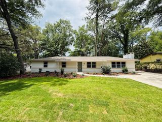 900 NW 39TH DRIVE, Gainesville, FL 32605