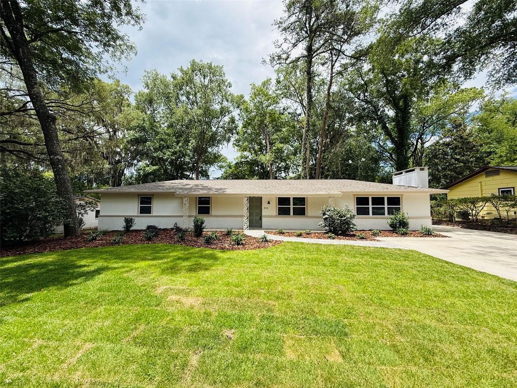 900 NW 39TH DRIVE, Gainesville, FL 32605