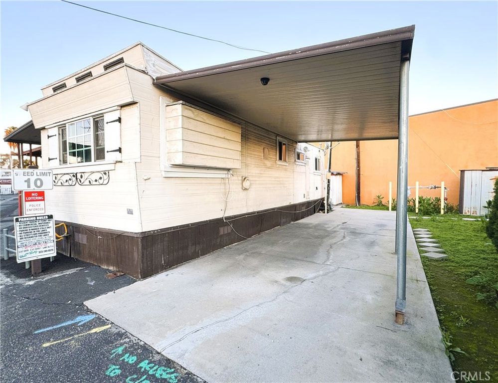 11825 Washington Boulevard, Whittier, CA 90606