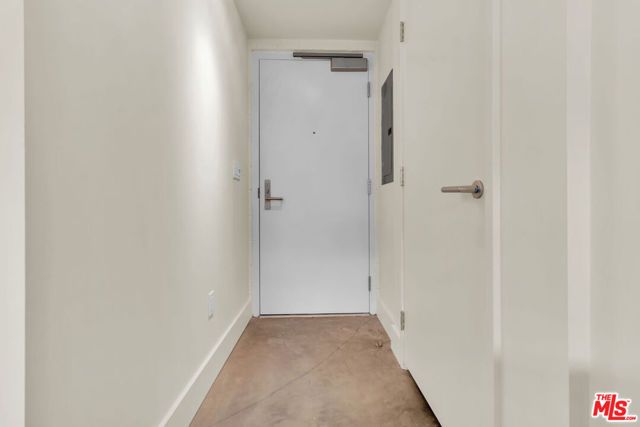 940 E 2nd Street 29, Los Angeles, CA 90012