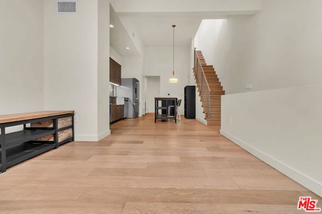 940 E 2nd Street 29, Los Angeles, CA 90012