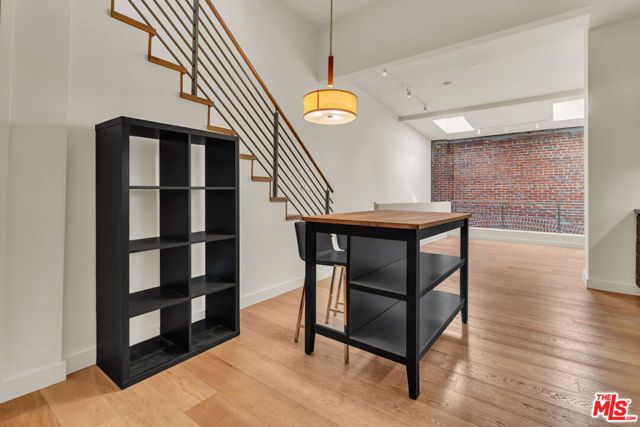 940 E 2nd Street 29, Los Angeles, CA 90012