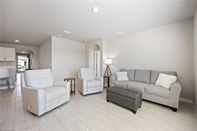 16825 Pink Coral Path, North Fort Myers, FL 33903