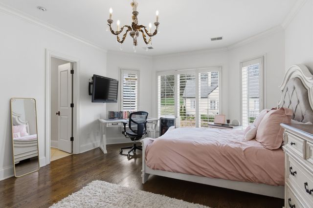 1224 Otter Creek Rd, Nashville, TN 37215