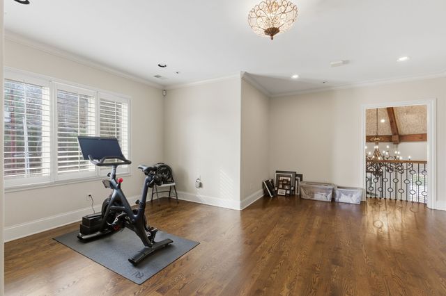 1224 Otter Creek Rd, Nashville, TN 37215