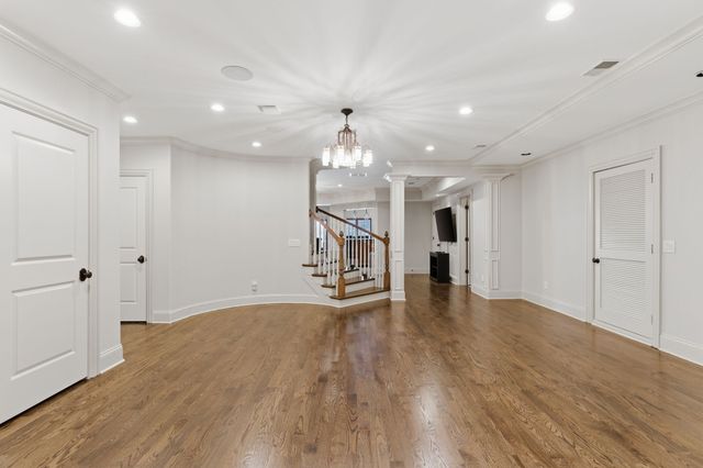 1224 Otter Creek Rd, Nashville, TN 37215