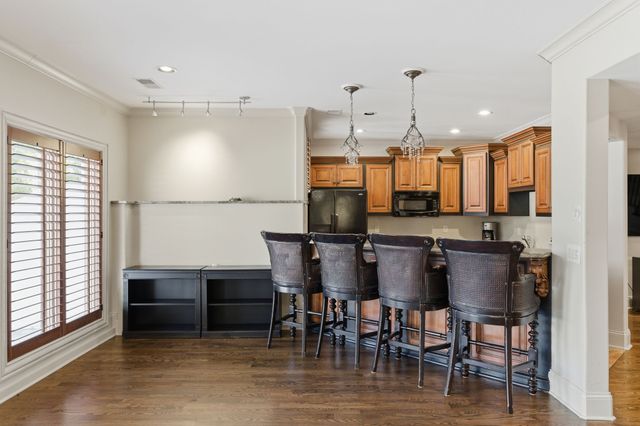 1224 Otter Creek Rd, Nashville, TN 37215