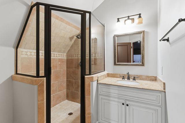 1224 Otter Creek Rd, Nashville, TN 37215