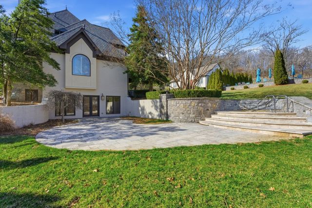 1224 Otter Creek Rd, Nashville, TN 37215