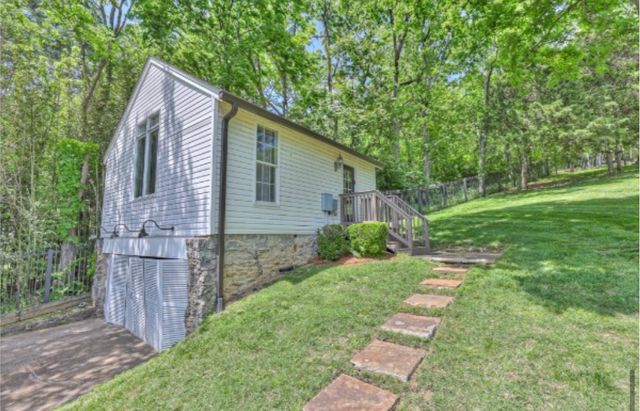 1224 Otter Creek Rd, Nashville, TN 37215