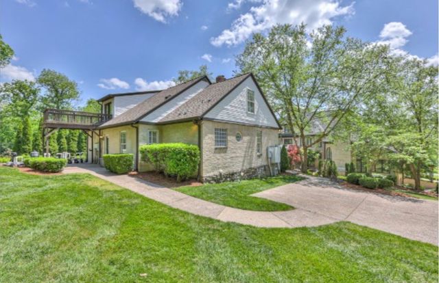 1224 Otter Creek Rd, Nashville, TN 37215
