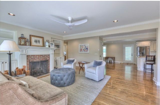 1224 Otter Creek Rd, Nashville, TN 37215