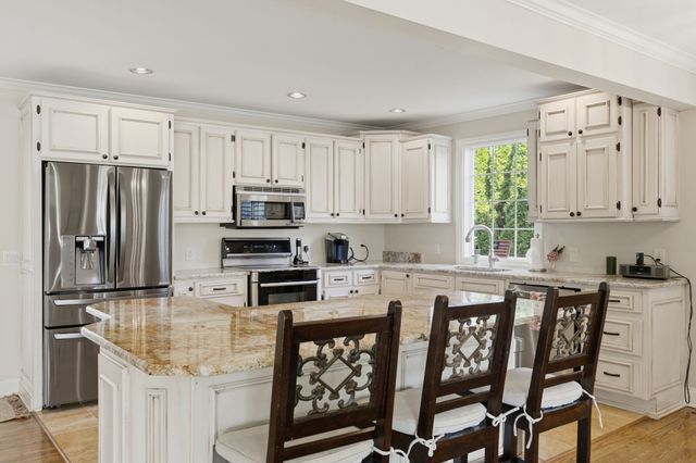 1224 Otter Creek Rd, Nashville, TN 37215