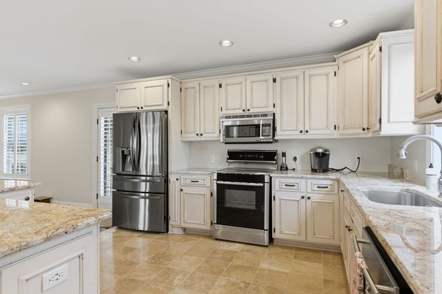 1224 Otter Creek Rd, Nashville, TN 37215