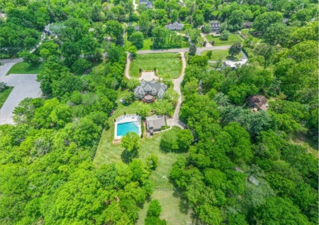 1224 Otter Creek Rd, Nashville, TN 37215