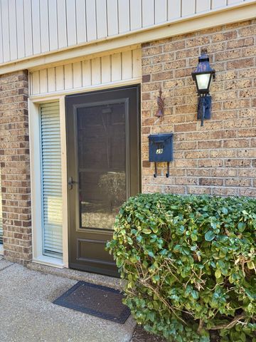 2116 Hobbs Rd Apt J9, Nashville, TN 37215