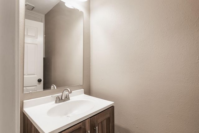 7415 Broken Ridge Drive, Houston, TX 77095