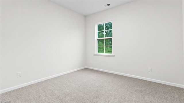 310 Falcon Lane, Lexington, NC 27295