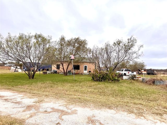 869 State Highway 171, Hubbard, TX 76648
