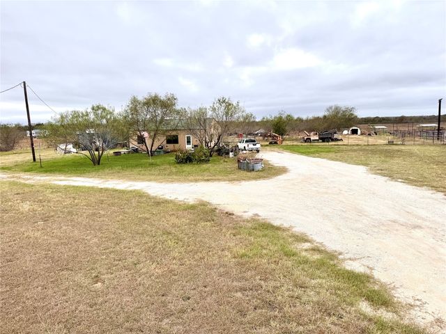 869 State Highway 171, Hubbard, TX 76648
